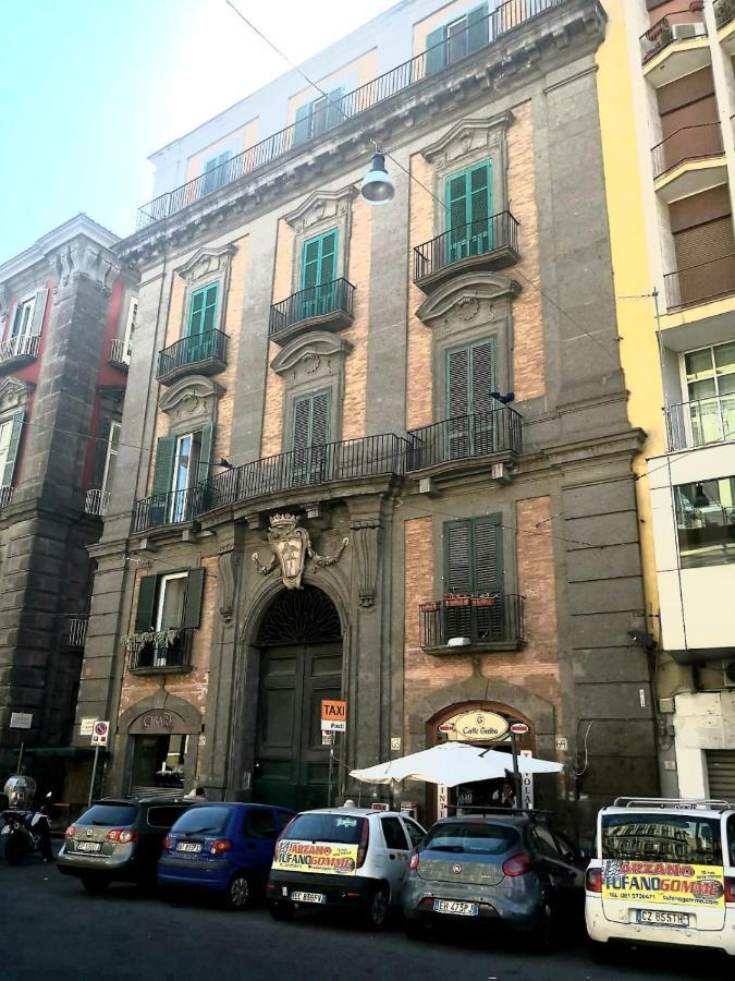 Queen Medina Centro Storico Naples Exterior photo
